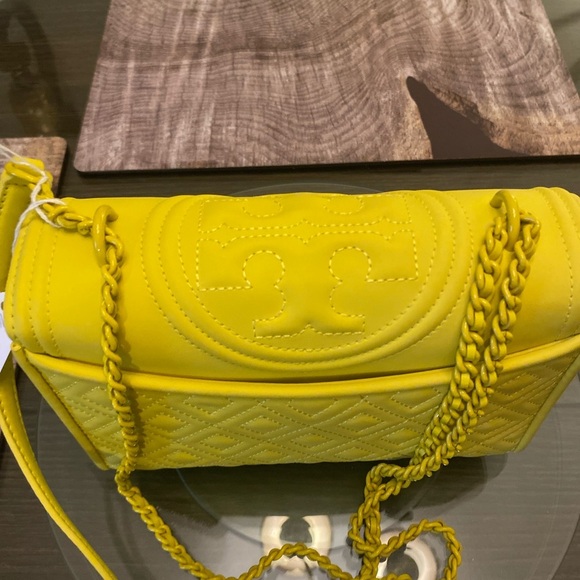 Tory Burch Yellow Crossbody Bag with Chain Strap - Picture 8 of 11